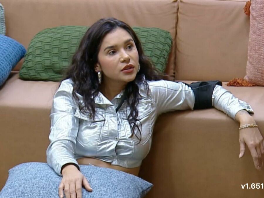 Imagem Gizelly_em_A_Fazenda_16